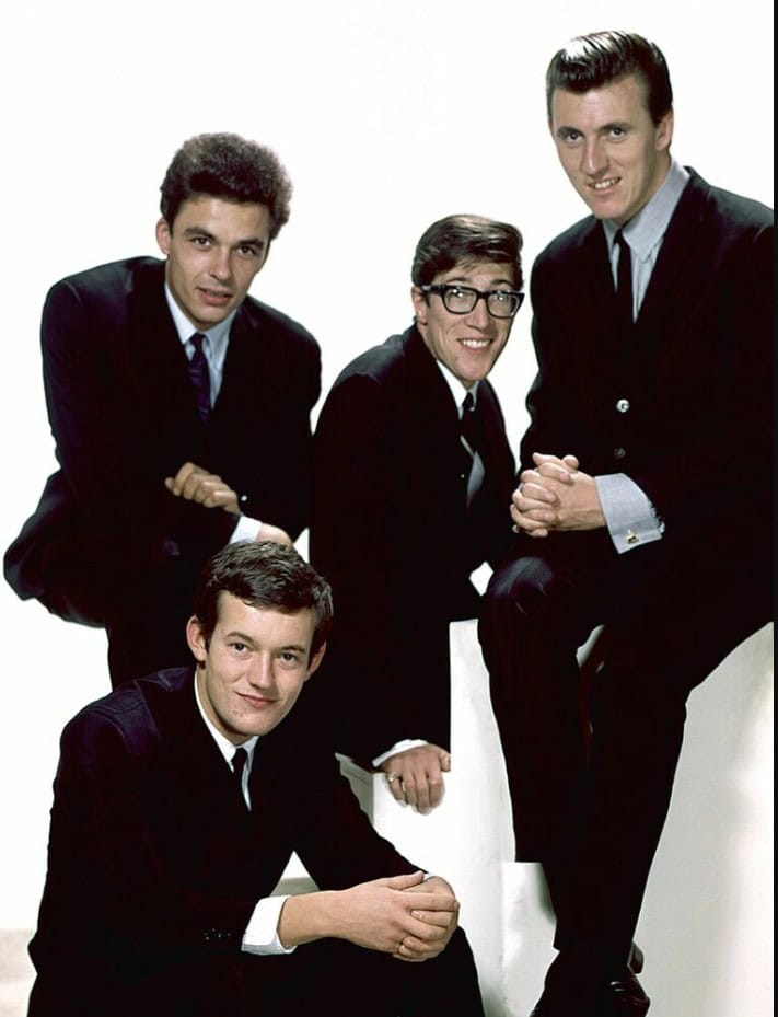 The Shadows &#8211; Apache (1964)